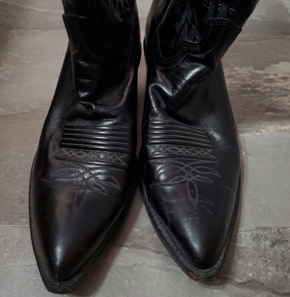 Dan Post Black Western Boots. Embroidery. Leather. Pointy Toes. Men 10.5D US - Picture 8 of 16